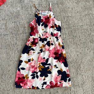 Floral Old Navy dress worn once.  Size 14 (XL). Adorable with a Jean jacket!